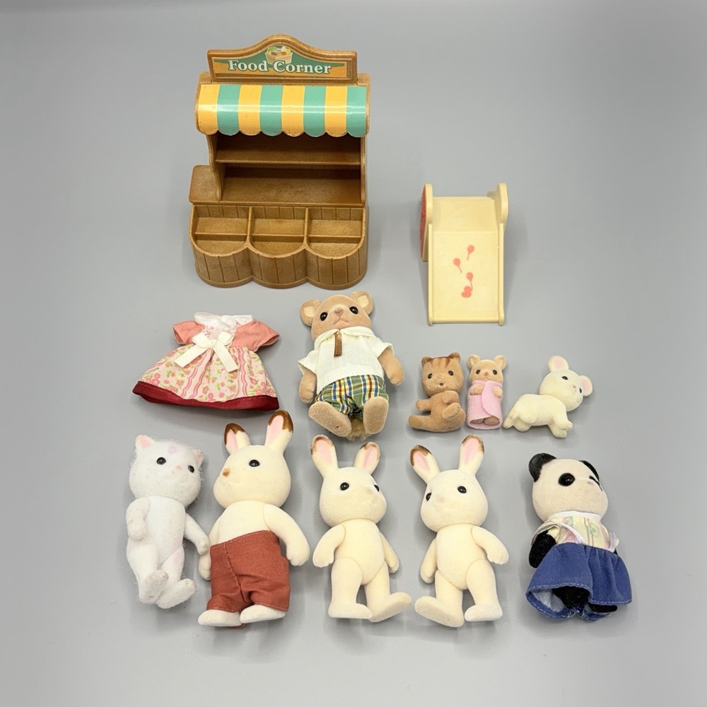Calico critters Sylvanian Familes Lot Of 9 Baby Parents Furniture Kangaroo More
